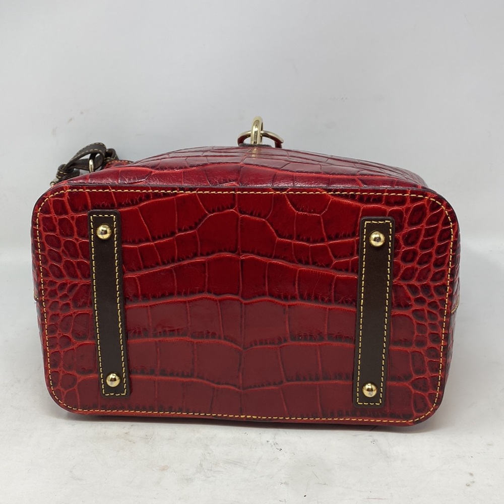 ❤️Dooney & Bourke Red Croc Embossed Leather Hobo Bag. - Picture 6 of 13